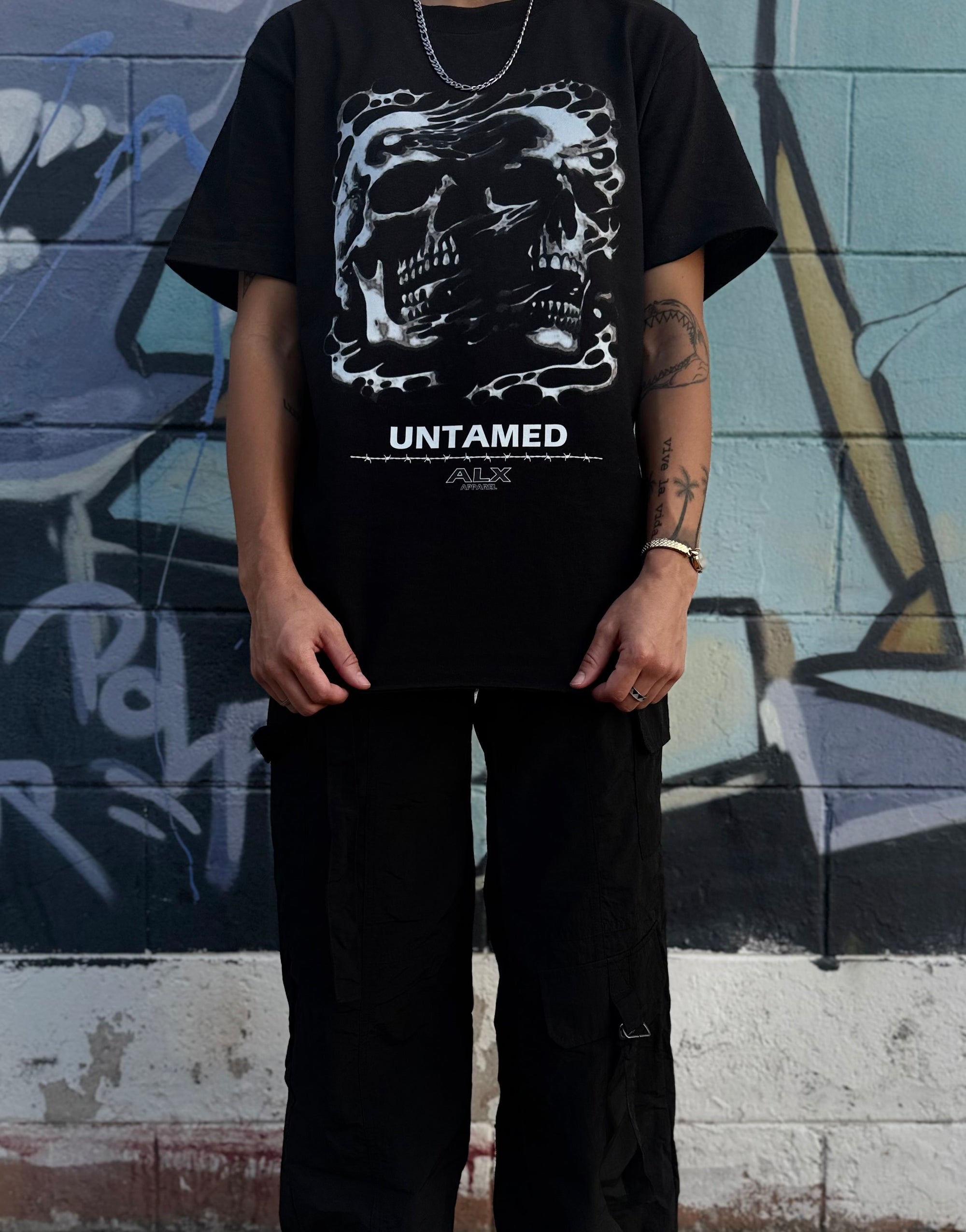 UNTAMED SIGNATURE T
