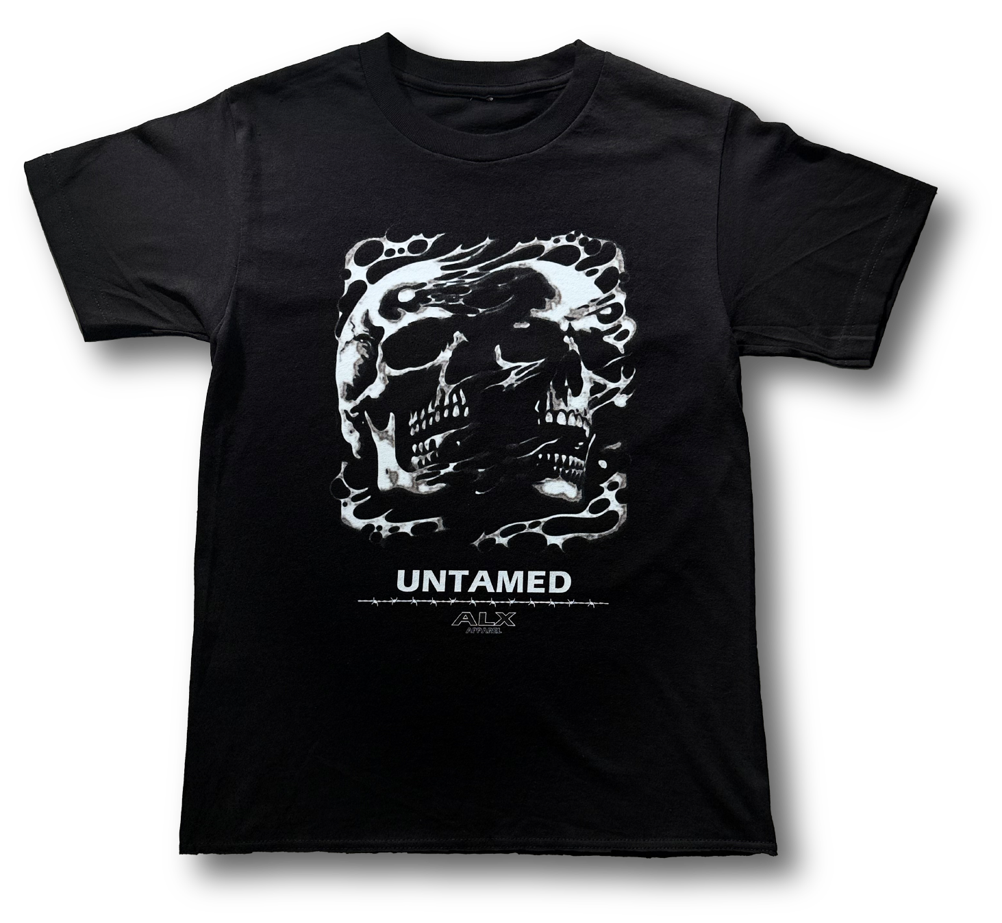 UNTAMED SIGNATURE T